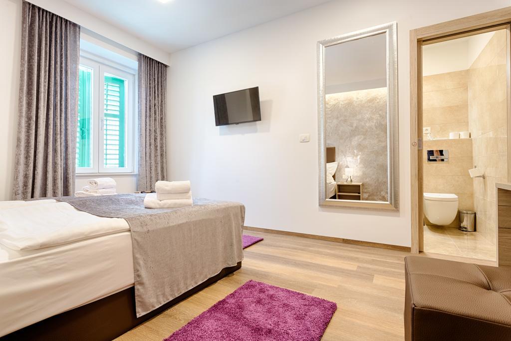 Central Pearl By Nono Ban Rooms Split Exterior photo