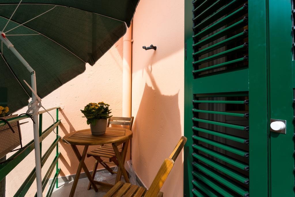 Central Pearl By Nono Ban Rooms Split Exterior photo